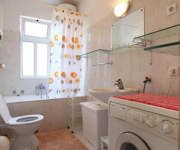 Apartman By The Sea - 15011 *